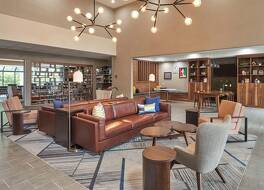 フォー ポインツ バイ シェラトン シカゴ シャーンバーグ 写真