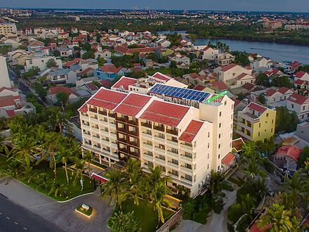 ウィンダム ガーデン ホイアン クアダイ ビーチ 写真