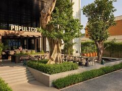 ホテル テントレム ジャカルタ 写真