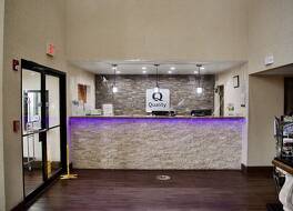 クオリティ イン & スイーツ パイン ブラフ