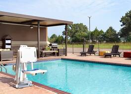 ホリデイ イン エクスプレス イン & スイーツ サーシー by IHG 写真