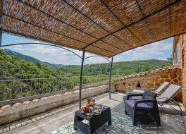 オテル レ 3 バルビュス