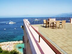 カプリ イン 写真