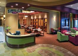 Embassy Suites by Hilton East Peoria Riverfront Hotel & Conference Center 写真