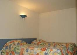 ブリット ホテル エッセンシィエル サン フルール 写真