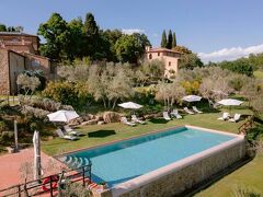 ボルゴ サンタンブロージョリゾート 写真