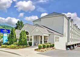 マイクロテル イン & スイーツ バイ ウィンダム ガットリンバーグ 写真