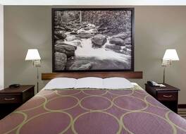 スーパー 8 バイ ウィンダム チャタヌーガ ウールテワー 写真