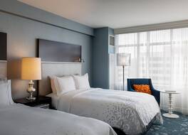 ルネッサンス アーリントン キャピタル ビュー ホテル 写真