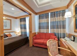 ホテル ホワイト 写真