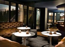 クラウド Nバー7 アパートメンツ 写真