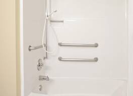 スーパー 8 バイ ウィンダム エバンズビル イースト 写真