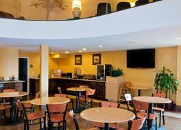 エコノ ロッジ イン & スイーツ 写真