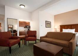 ハンプトン イン サンティー 写真