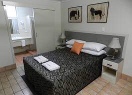 ゴールデン パームズ モーター イン 写真