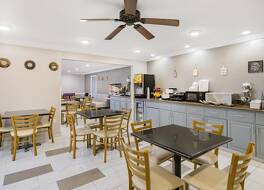 ベイモント バイ ウィンダム ガーニー 写真