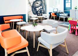 イビス スタイルズ ルクセンブルク センター ガール 写真