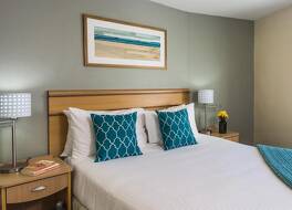 オークス ザ エントランス ウォーターフロント スイーツ 写真