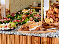 ホテル グラモン 写真