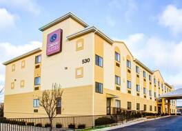 コンフォート スイーツ ロンバード - アディソン 写真