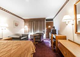 ロードウェイ イン 写真