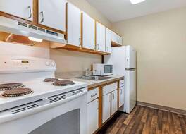 サバーバン スタジオズ ルイビル イースト 写真