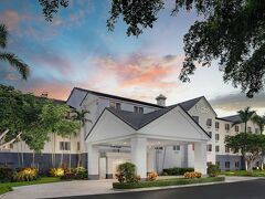 フェアフィールド イン アンド スイーツ バイ マリオット ボカラトン 写真