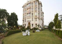 サティヤム パレス リゾート