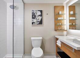 ルネッサンス シカゴ グレンビュー スイーツ ホテル 写真