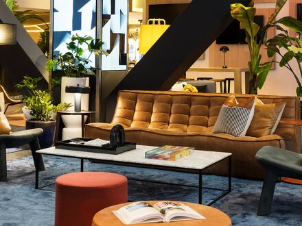 M ソーシャル タイムズ スクエア 写真