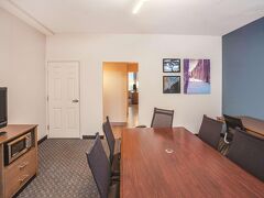 ラ キンタ イン&スイーツ バイ ウィンダム シカゴ ダウンタウン 写真