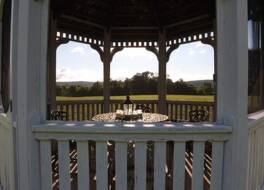 イン アット クリアウォーター ポンド (クイーチー)