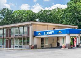 デイズ イン バイ ウィンダム ハリケーン ミルズ 写真