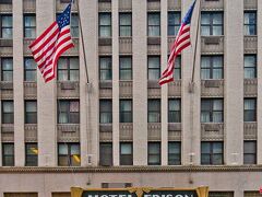 ホテル エディソン 写真