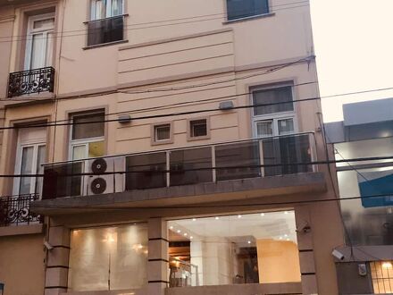 ホテル AYB インターナショナル 写真