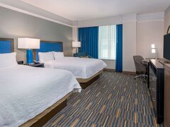 ハンプトン イン & スイーツ バッファロー ダウンタウン 写真