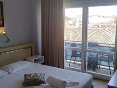 ウルクメツ ホテル 写真