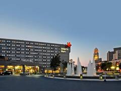 アダムス マーク バッファロー グランド ホテル 写真