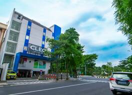 クレオ ワリコタ スラバヤ 写真