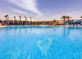 ピラミッズ パーク リゾート カイロ