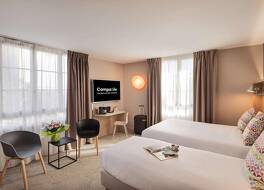 カンパニール カーン センター - ガール 写真