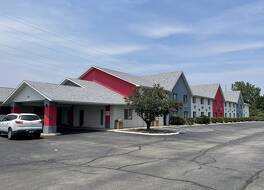 Ramada by Wyndham Effingham 写真