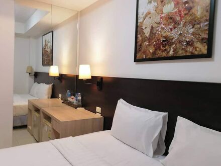 アット ホワイト パトン 写真