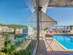 ホテル ディバニ カラヴェル 写真