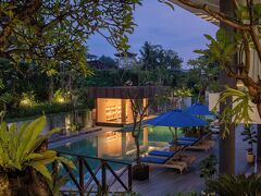 ダイアローグ セミニャック 写真