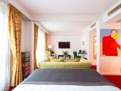 ザ ニュー ミディ ホテル 写真