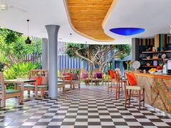 ル メリディアン バリ ジンバラン 写真