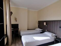 ホテル ダンジュー 写真