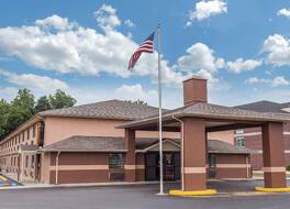 スーパー 8 バイ ウインダム キャロルトン