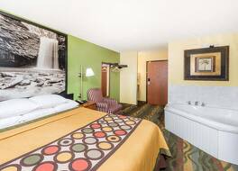 スーパー 8 バイ ウィンダム ジャクソンビル 写真